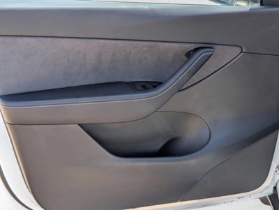 2022 Tesla Model Y Long Range AWD