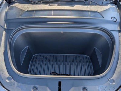 2024 Tesla Model Y Long Range AWD