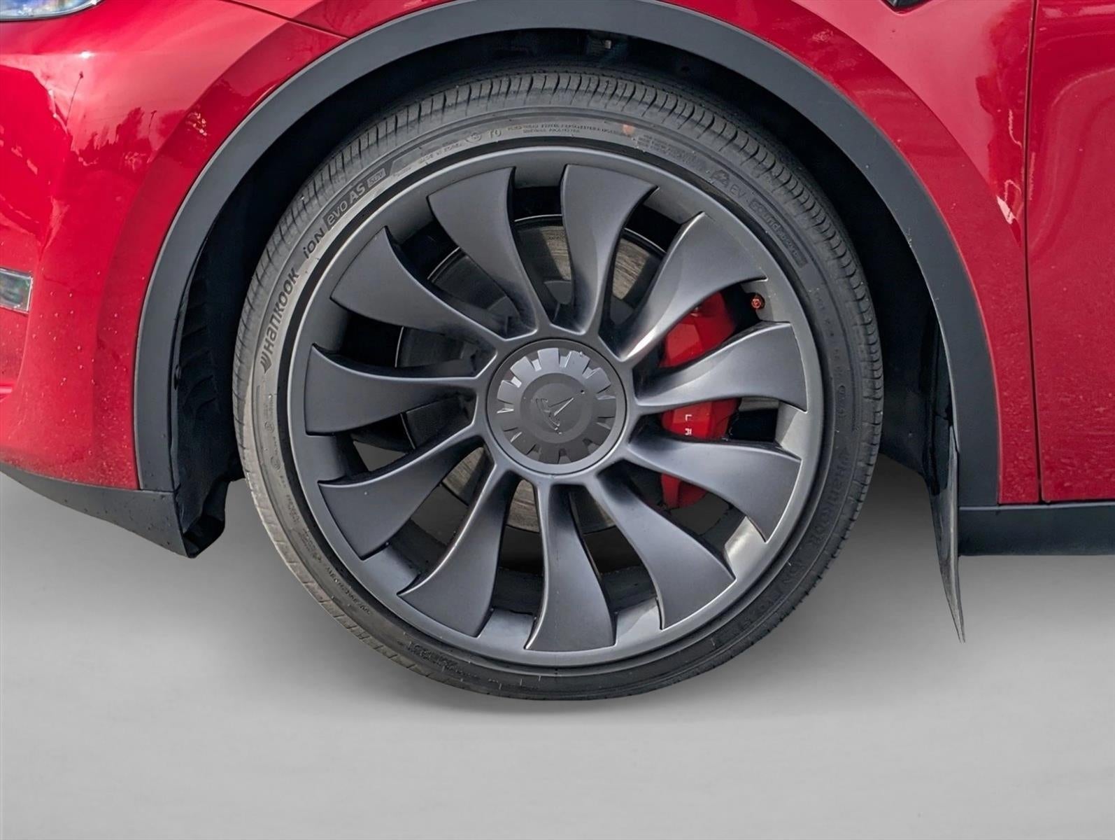 2025 Tesla Model Y Performance AWD *Ltd Avail*