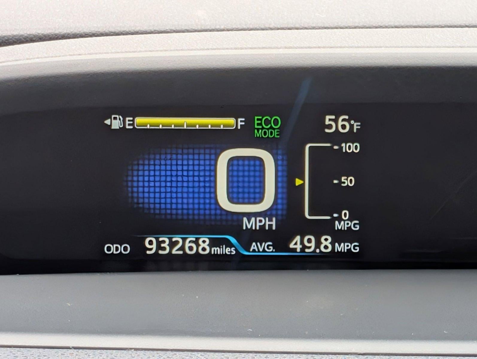 2017 Toyota Prius Three Touring (Natl)