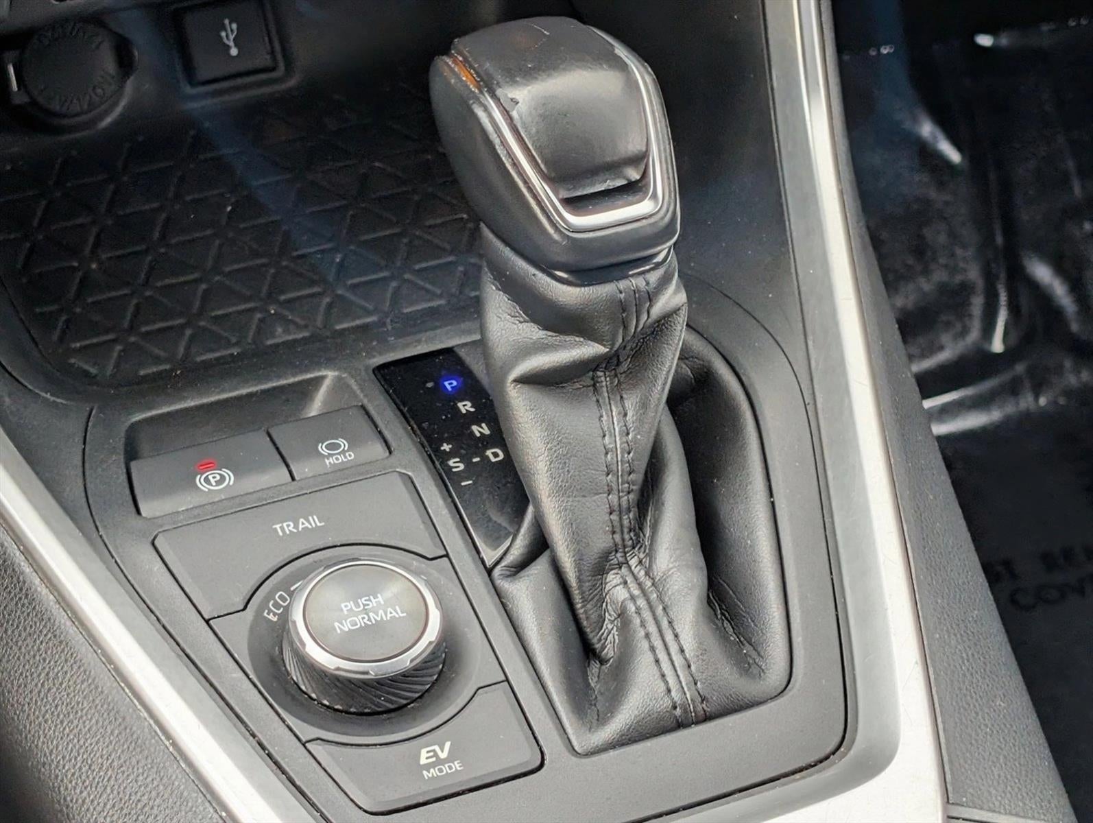 2020 Toyota RAV4 Hybrid XSE AWD (Natl) *Ltd Avail*