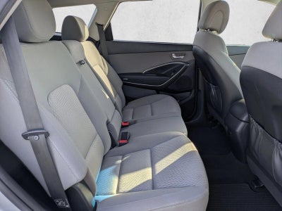 2017 Hyundai SANTA FE SE 3.3L Auto
