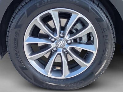 2017 Hyundai SANTA FE SE 3.3L Auto