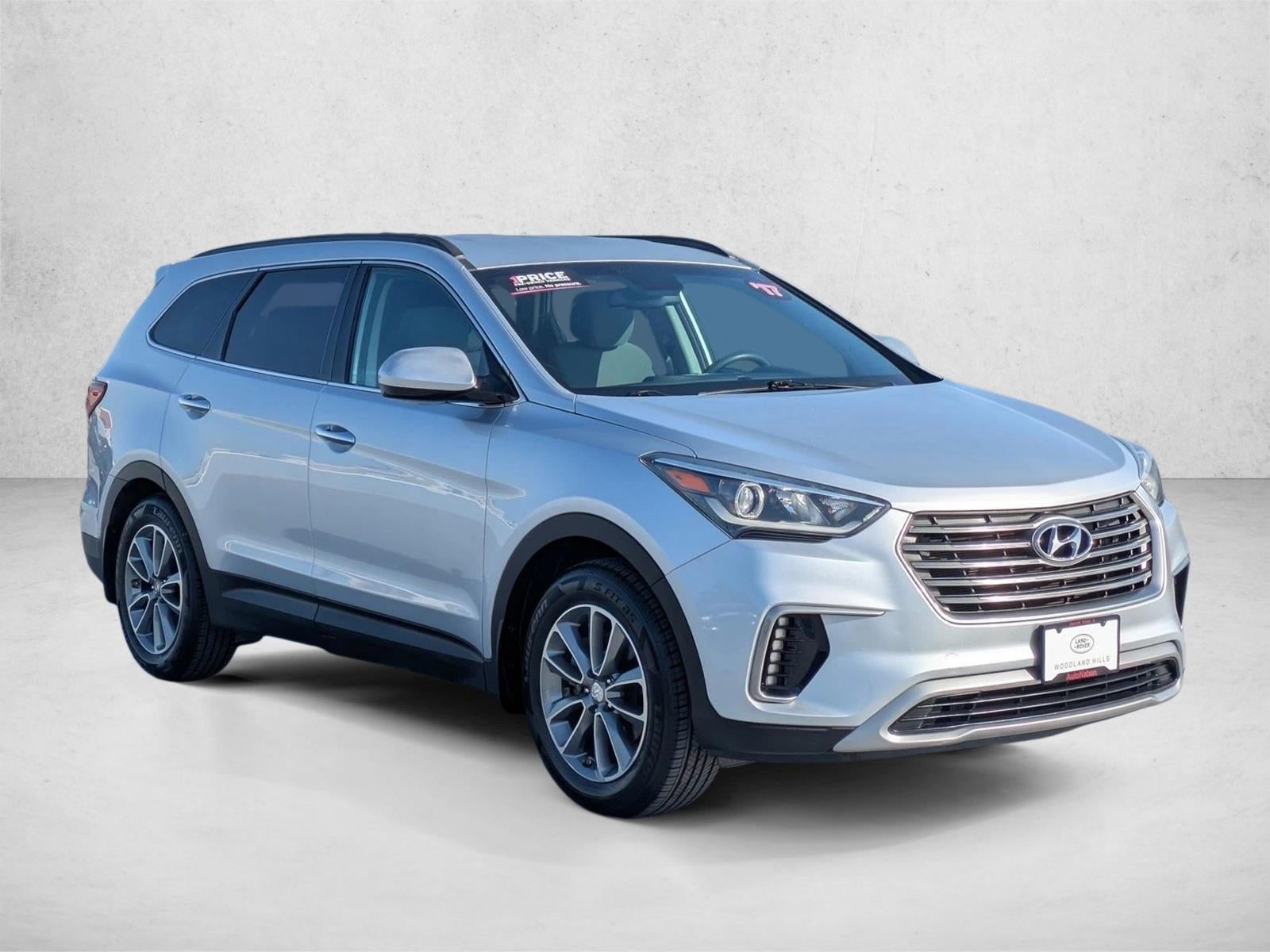 2017 Hyundai SANTA FE SE 3.3L Auto