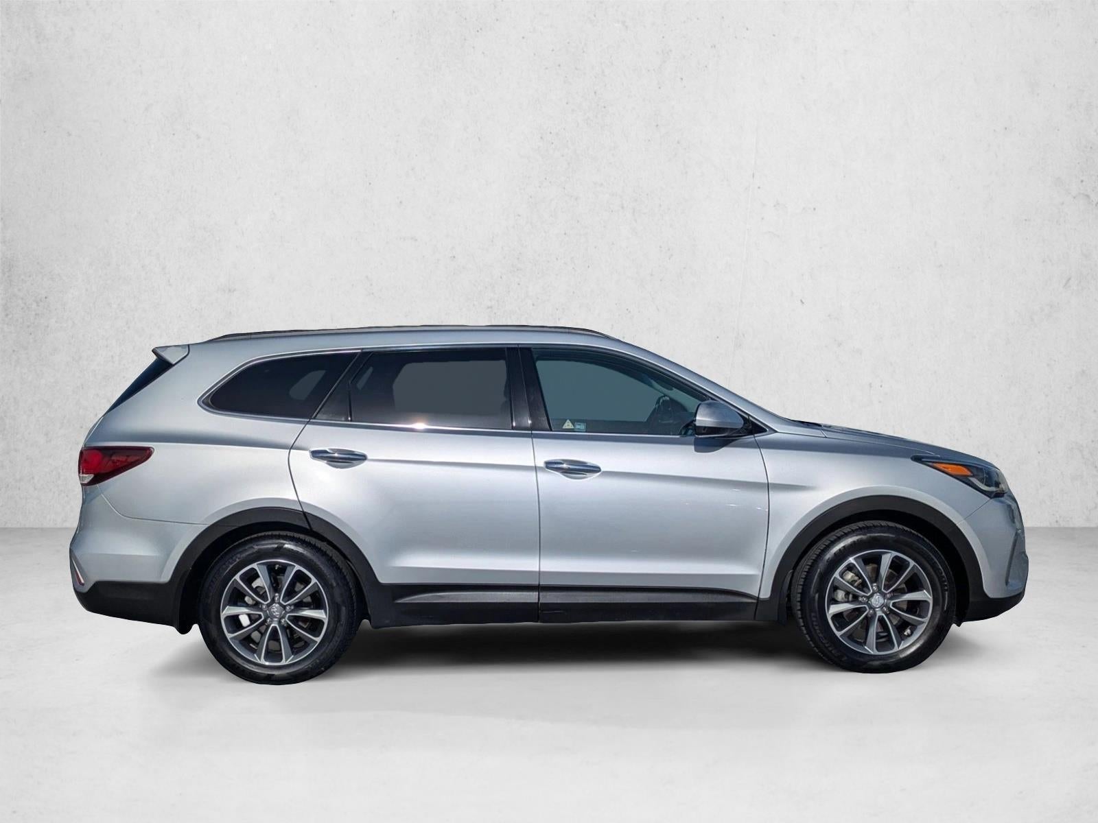 2017 Hyundai SANTA FE SE 3.3L Auto