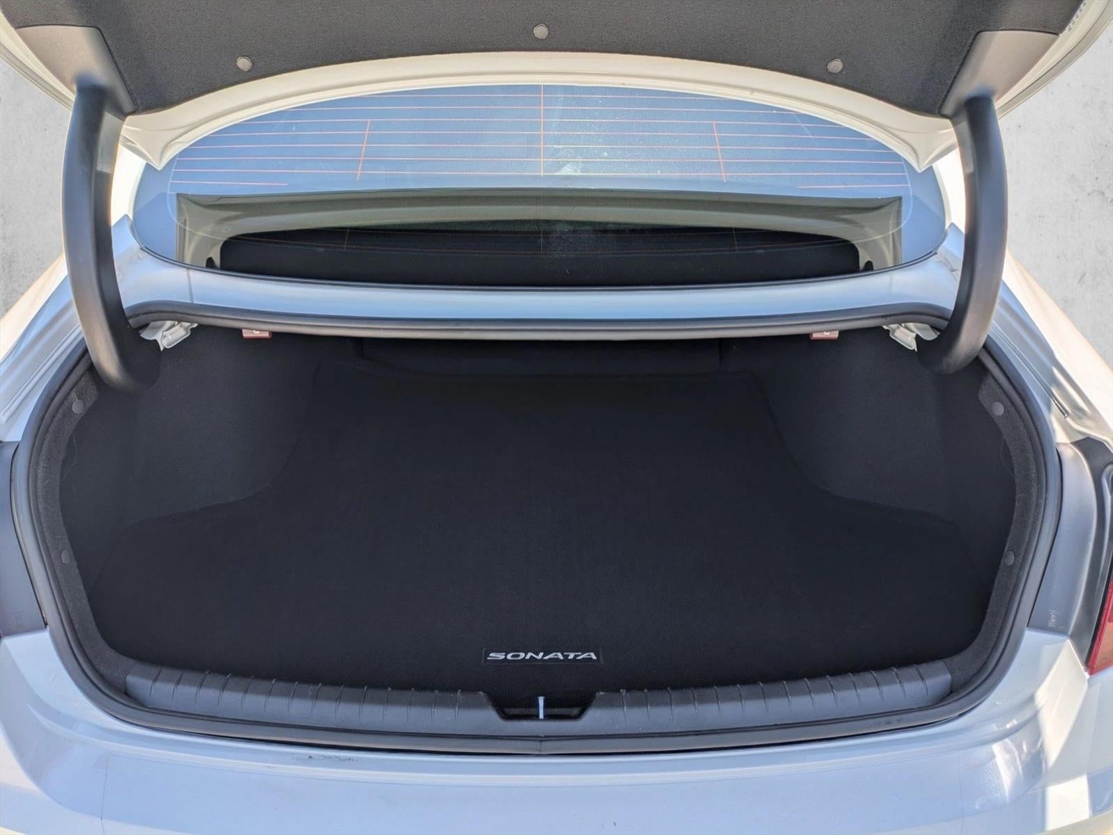 2020 Hyundai SONATA Hybrid SEL 2.0L