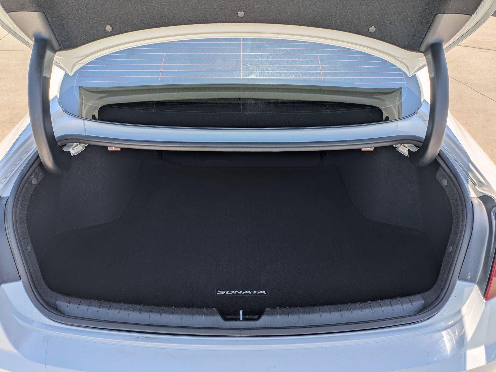 2020 Hyundai SONATA Hybrid SEL 2.0L