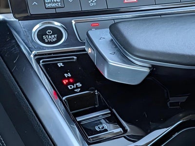 2023 Audi e-tron Premium quattro