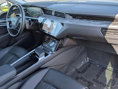 2023 Audi e-tron Premium quattro