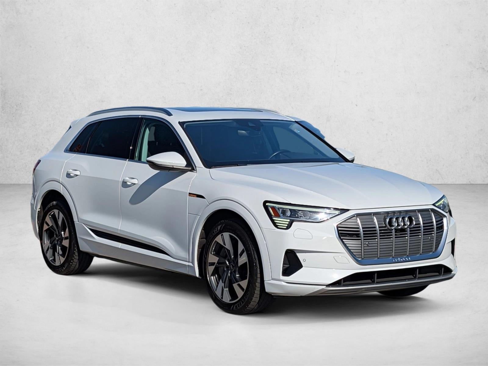 2023 Audi e-tron Premium quattro