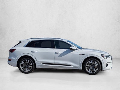 2023 Audi e-tron Premium quattro