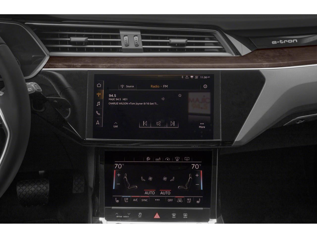 2022 Audi e-tron Premium quattro