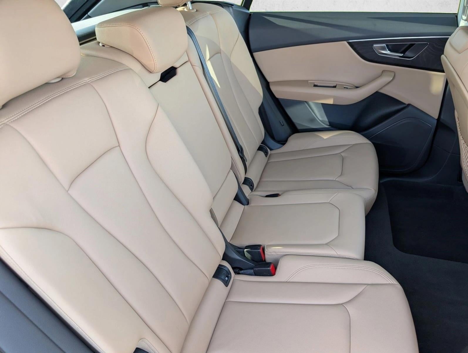 2023 Audi Q8 Premium 55 TFSI quattro