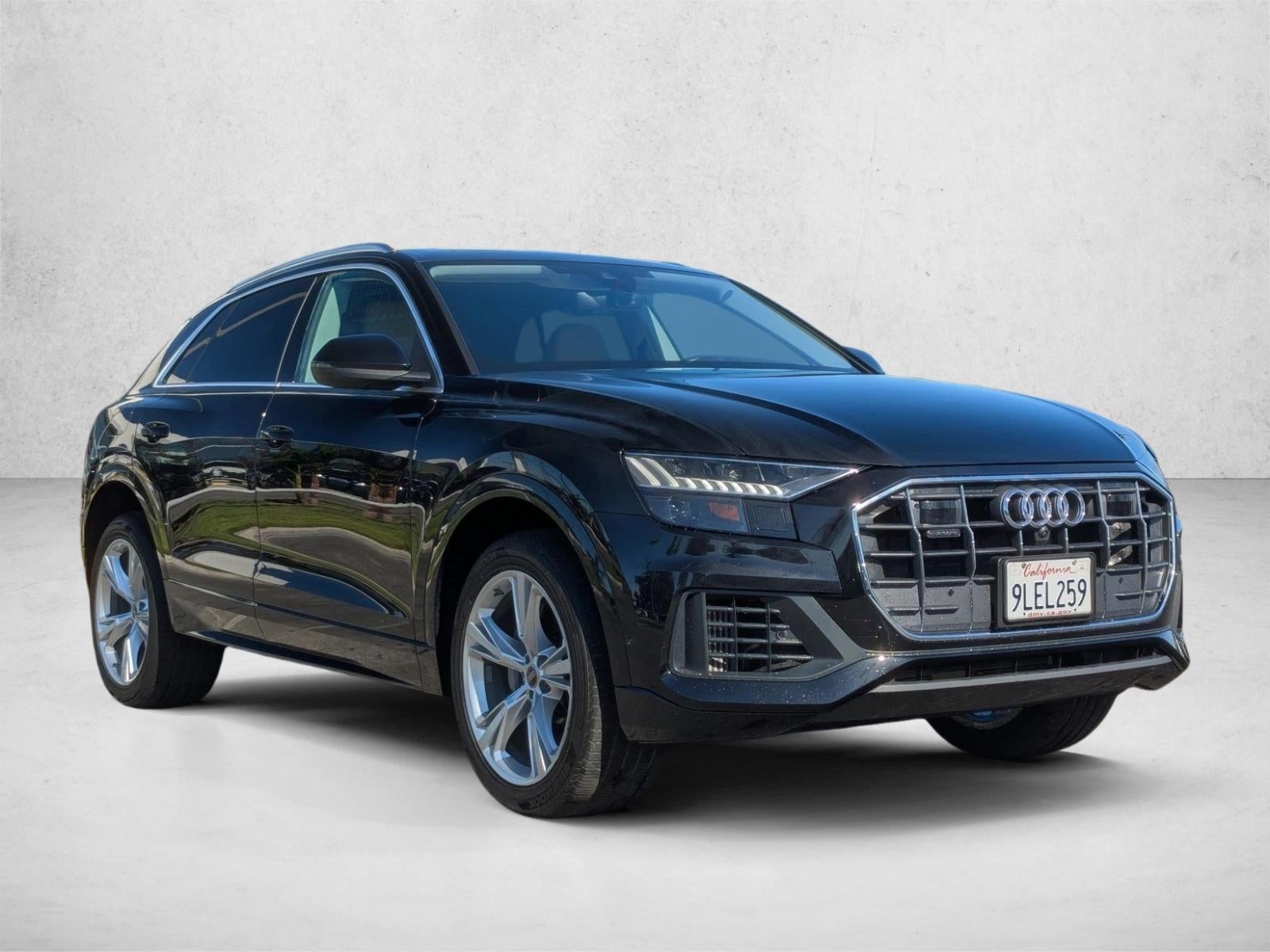 2023 Audi Q8 Premium 55 TFSI quattro