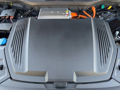 2024 Audi Q8 e-tron Sportback S line Prestige quattro