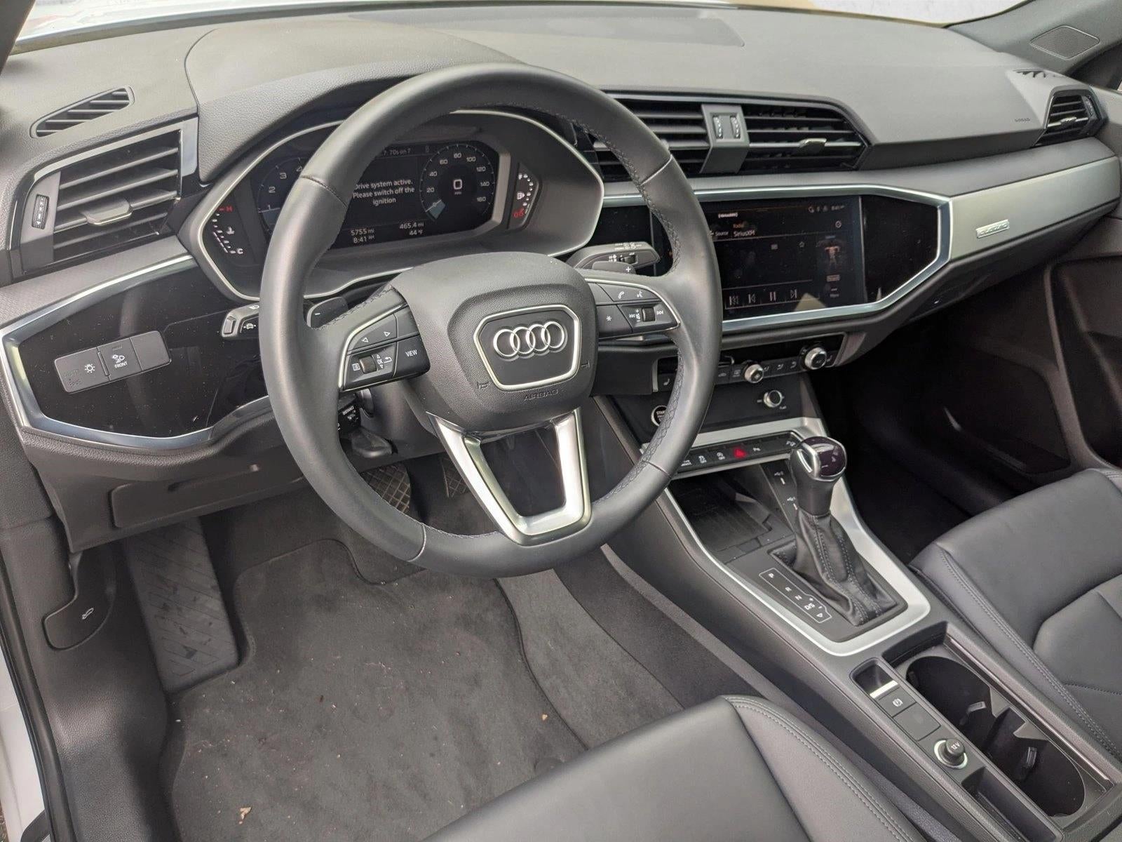 2024 Audi Q3 S line Premium 45 TFSI quattro