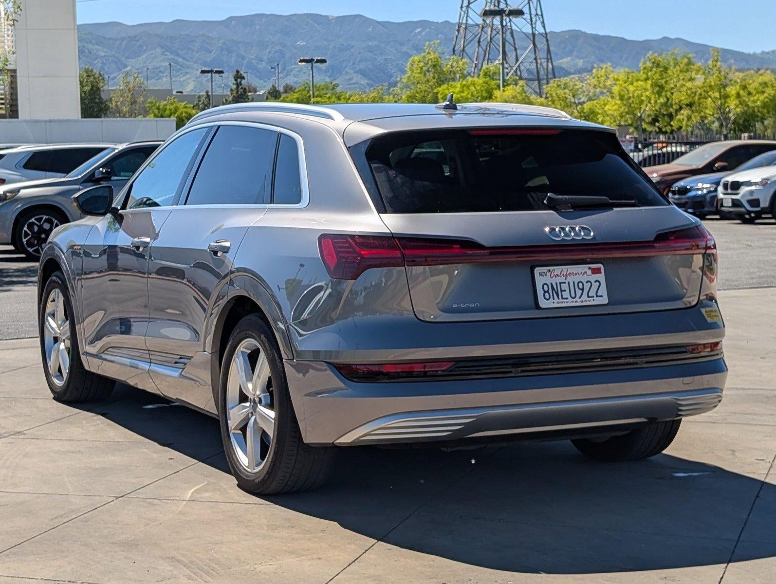 2019 Audi e-tron Premium Plus quattro