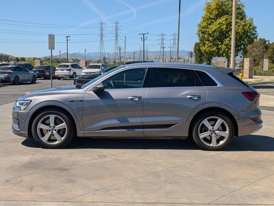 2019 Audi e-tron Premium Plus quattro