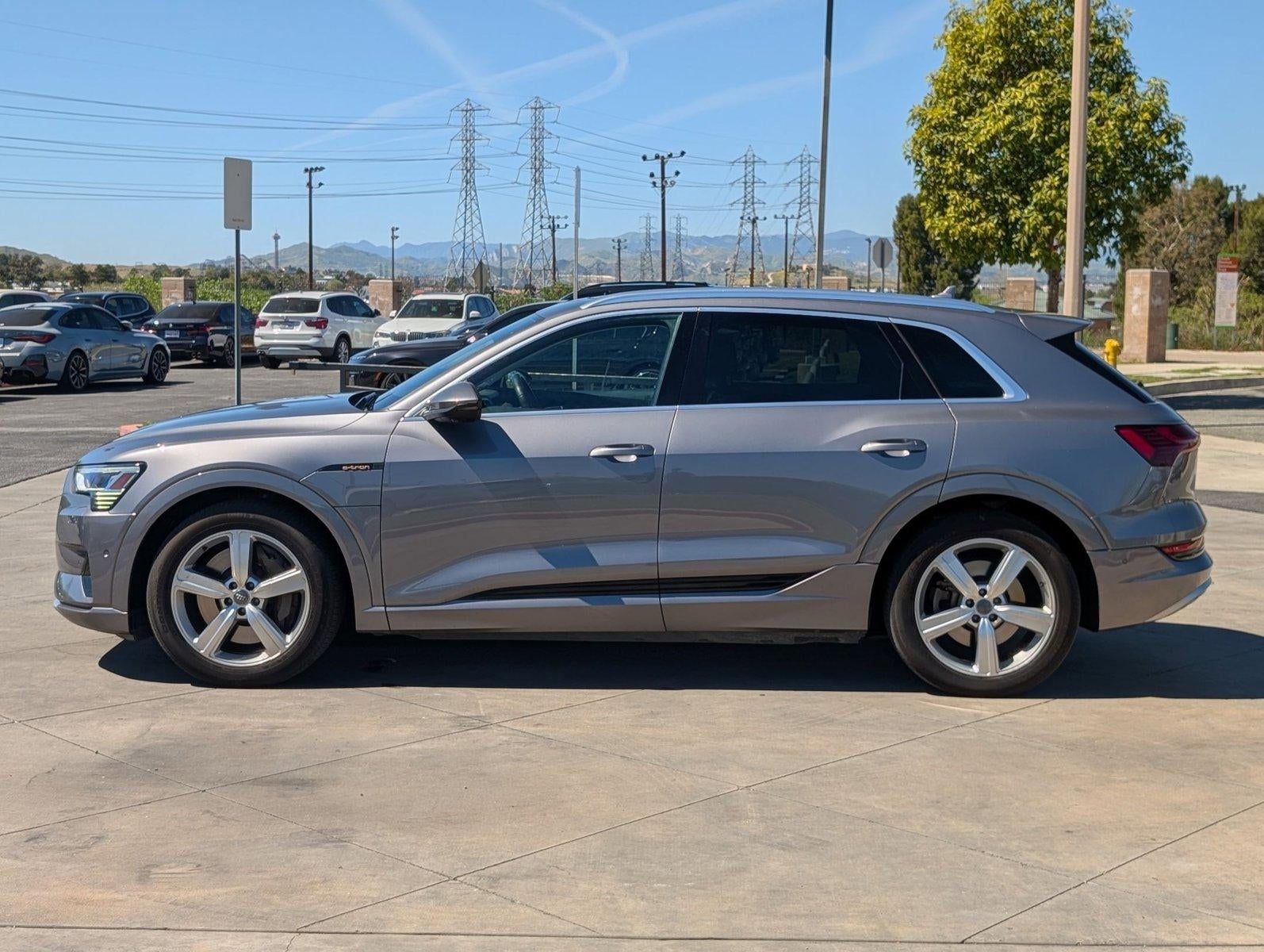 2019 Audi e-tron Premium Plus quattro