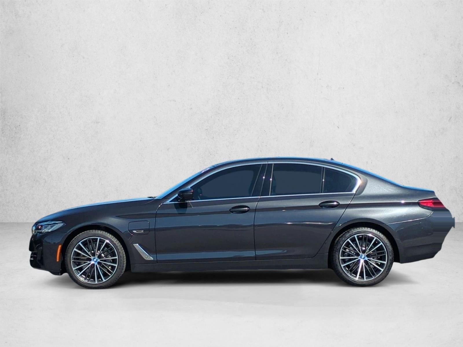 2023 BMW 530e Plug-In Hybrid