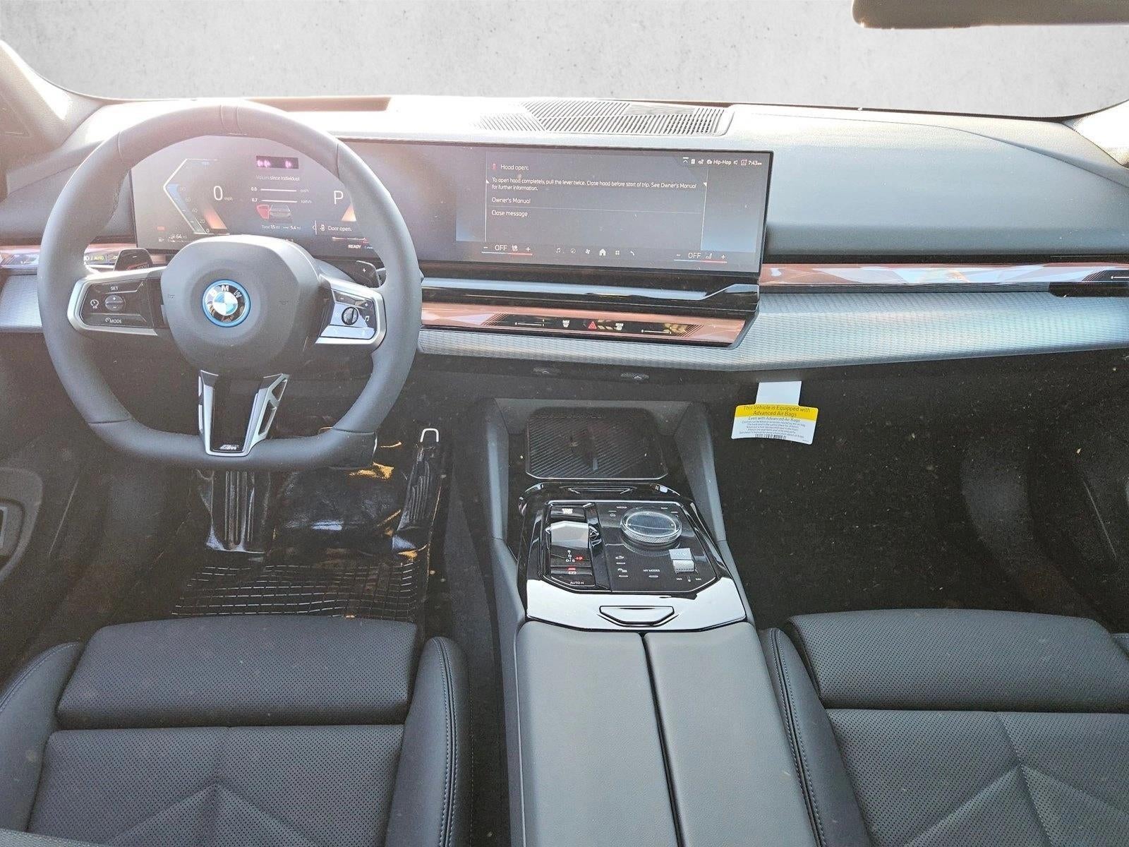 2027 BMW 550e xDrive Sedan