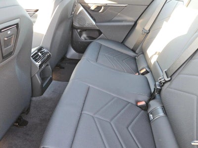 2027 BMW 550e xDrive Sedan