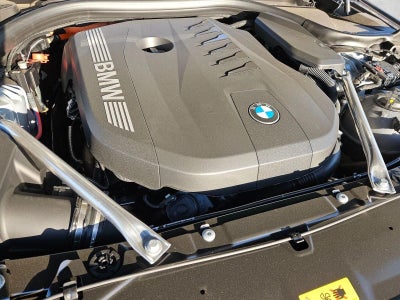 2027 BMW 550e xDrive Sedan