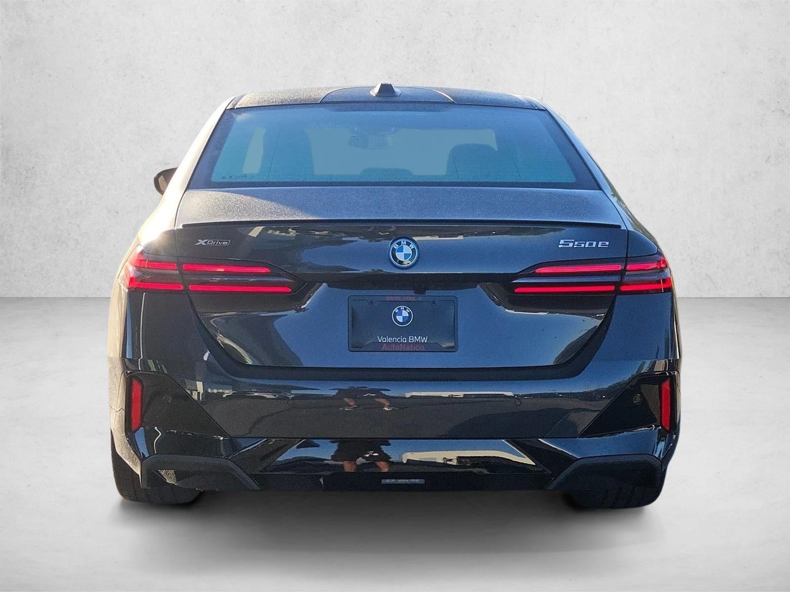2027 BMW 550e xDrive Sedan