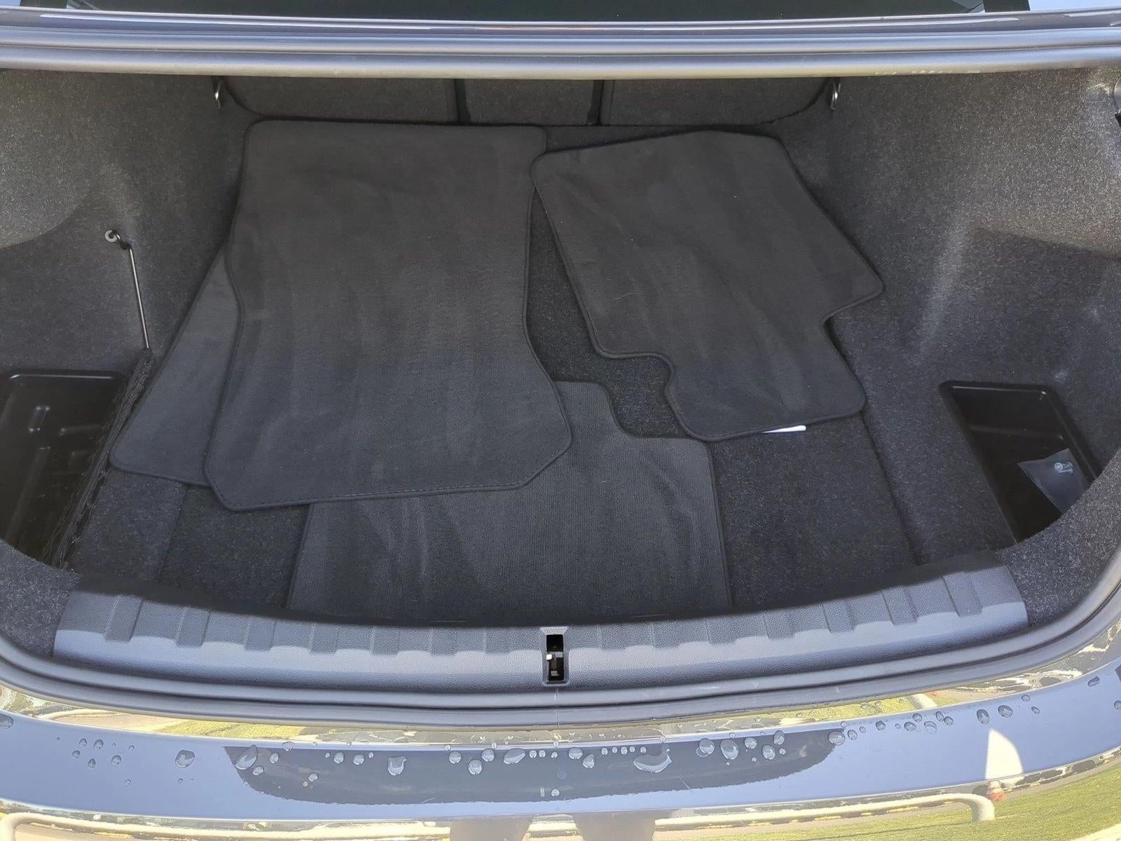 2026 BMW 330i Sedan