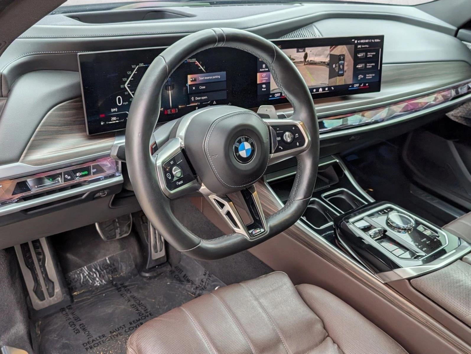 2023 BMW 740i Sedan