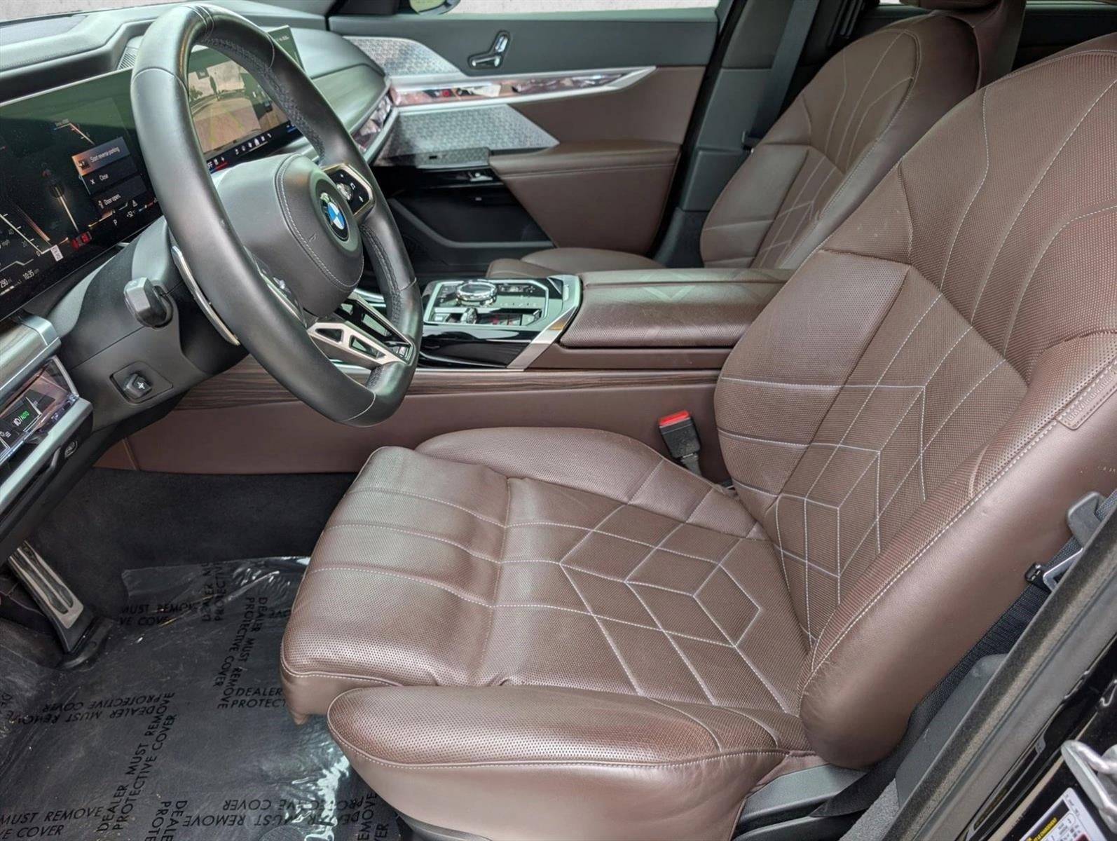 2023 BMW 740i Sedan