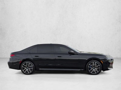 2023 BMW 740i Sedan