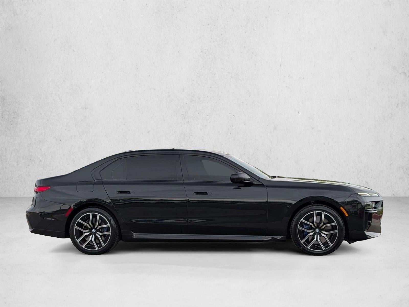 2023 BMW 740i Sedan