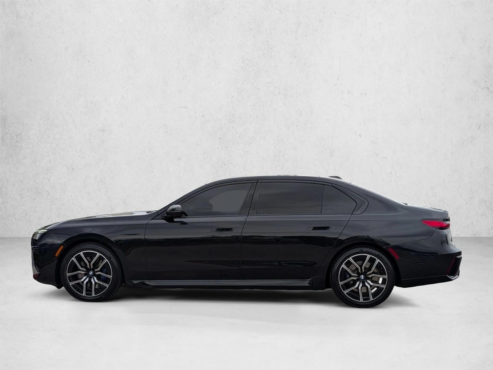 2023 BMW 740i Sedan