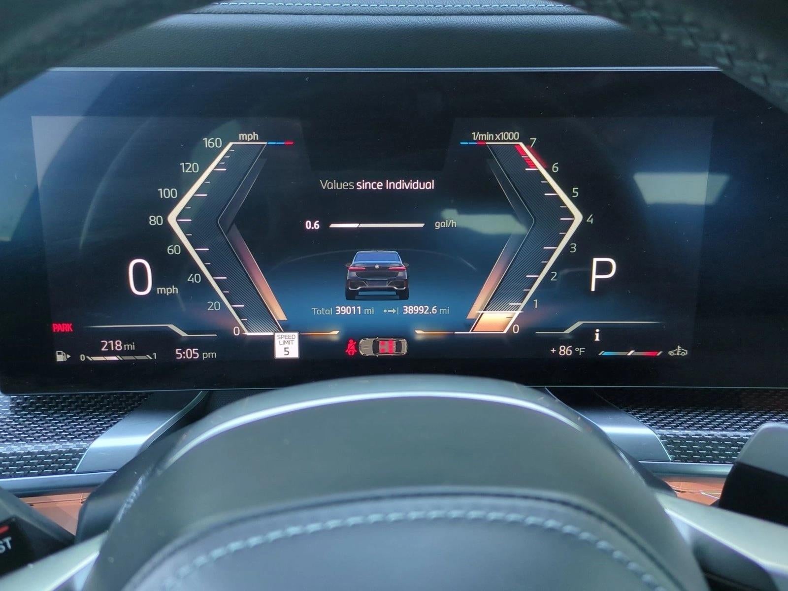 2023 BMW 760i xDrive Sedan