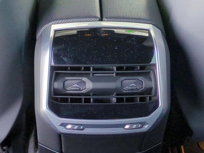 2023 BMW 760i xDrive Sedan