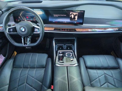2023 BMW 760i xDrive Sedan