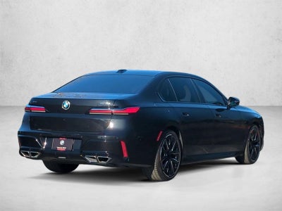 2023 BMW 760i xDrive Sedan