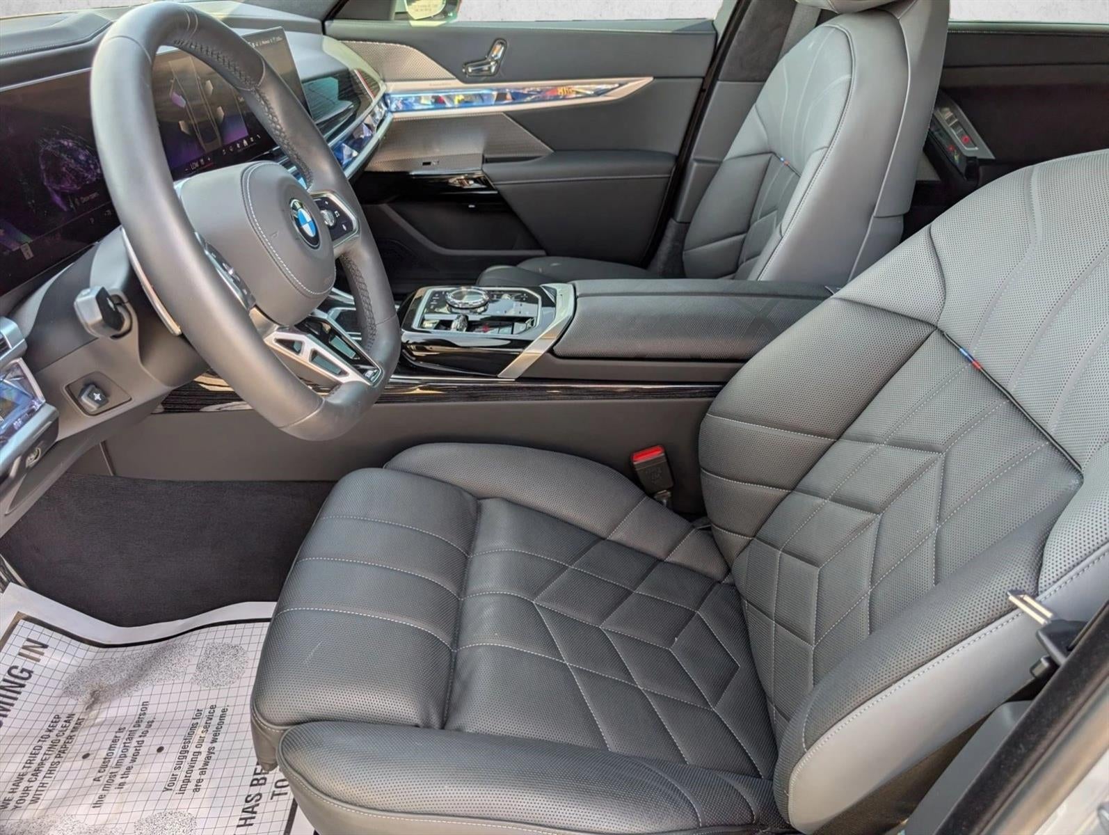 2025 BMW 760i xDrive Sedan