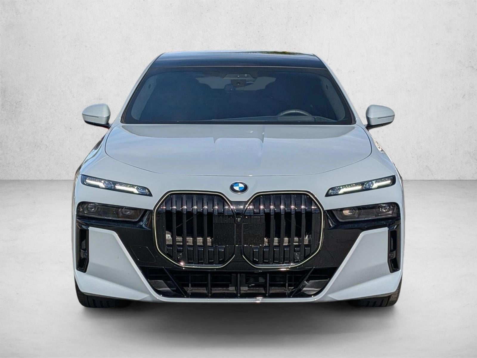 2025 BMW 760i xDrive Sedan