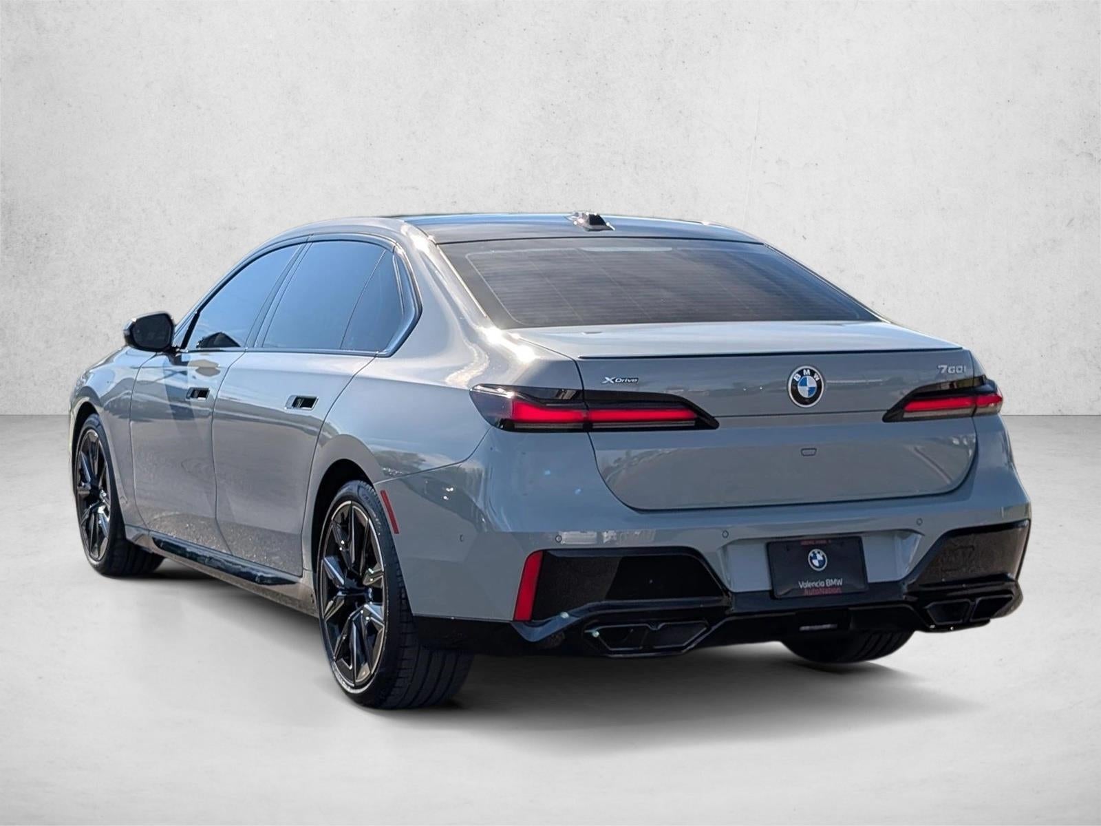 2025 BMW 760i xDrive Sedan