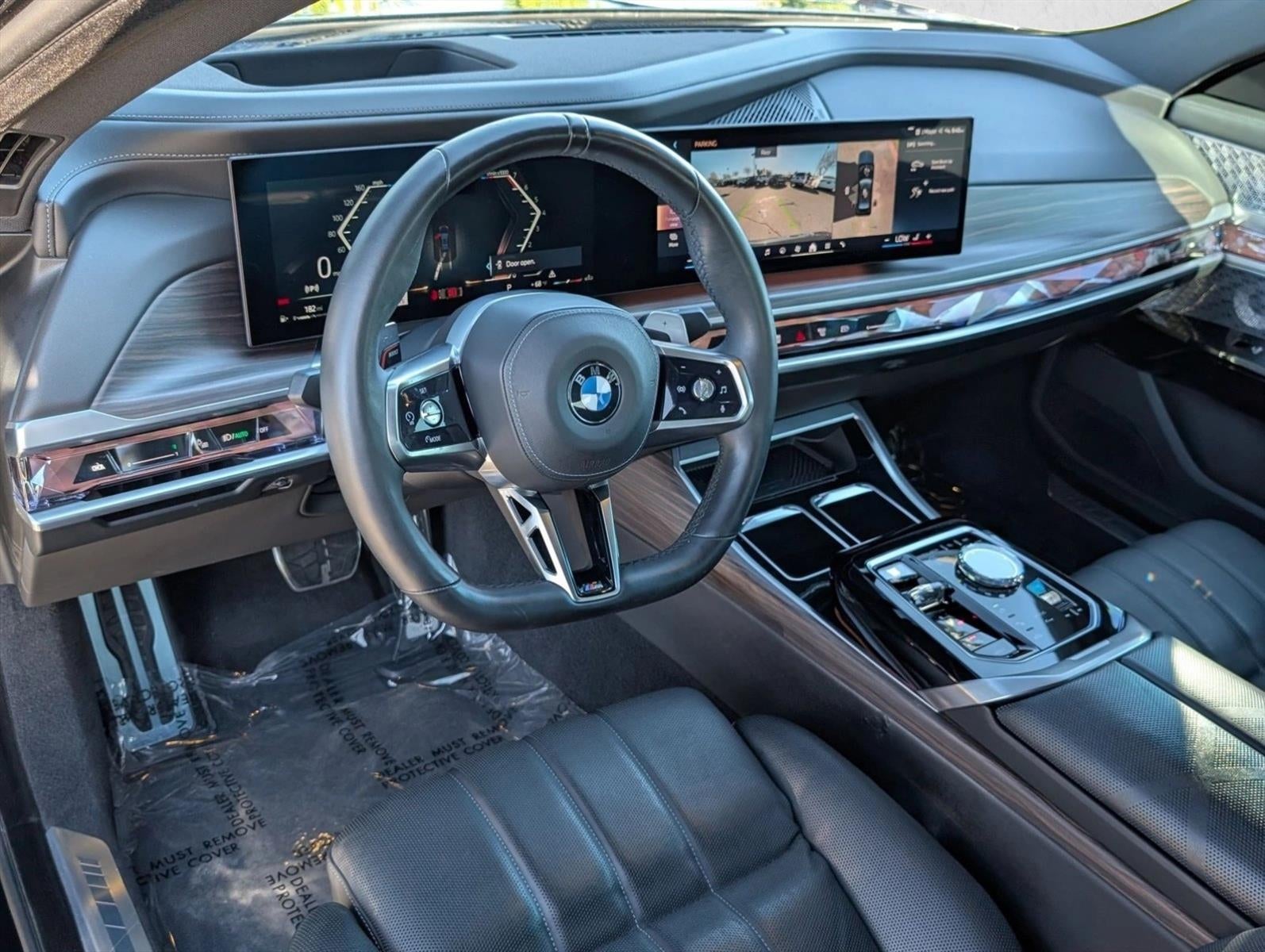 2023 BMW 760i xDrive Sedan