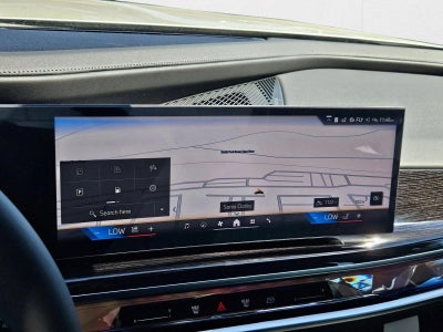 2026 BMW 750e xDrive Plug-In Hybrid