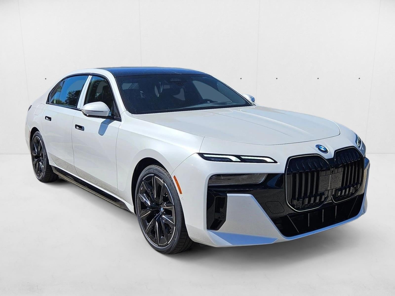 2026 BMW 750e xDrive Plug-In Hybrid