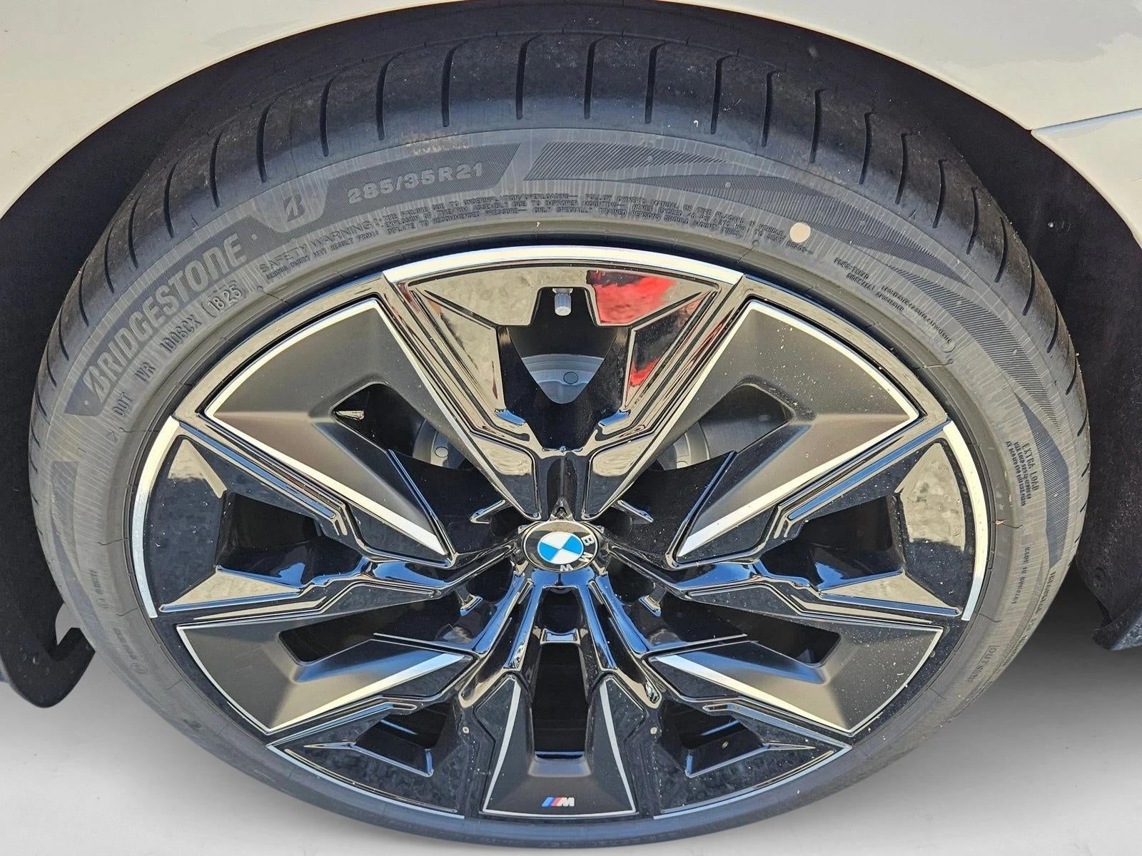 2026 BMW 750e xDrive Plug-In Hybrid