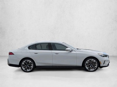 2026 BMW 530i Sedan