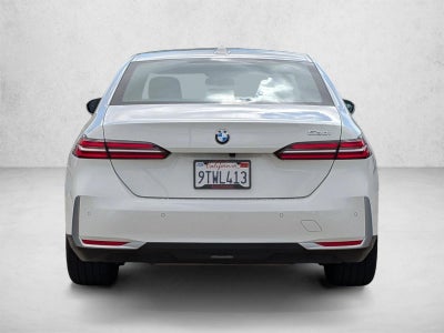 2026 BMW 530i Sedan