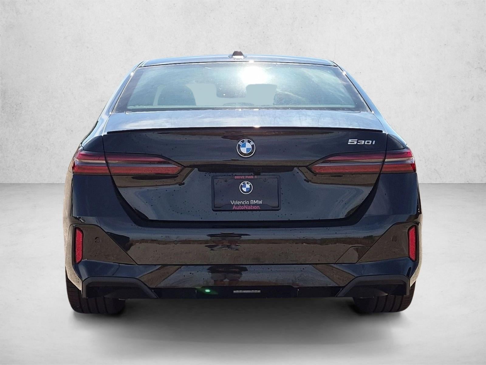 2027 BMW 530i Sedan