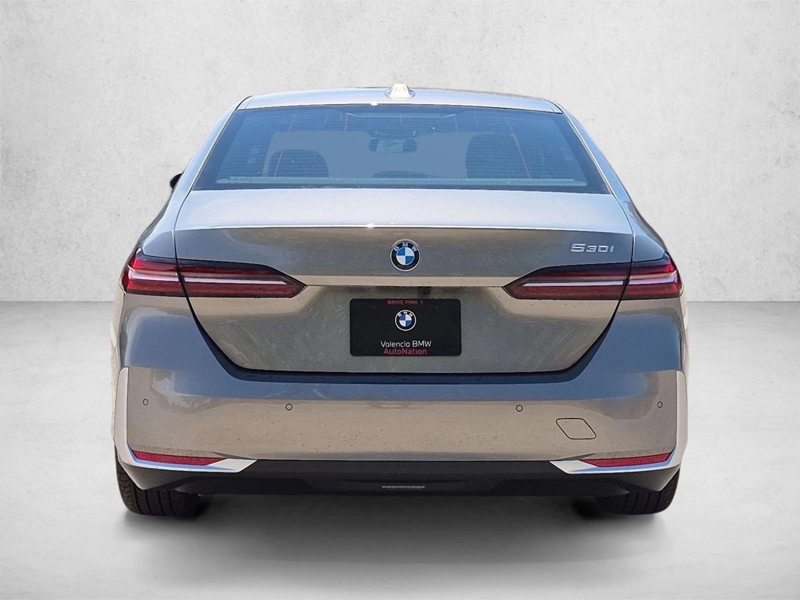 2027 BMW 530i Sedan