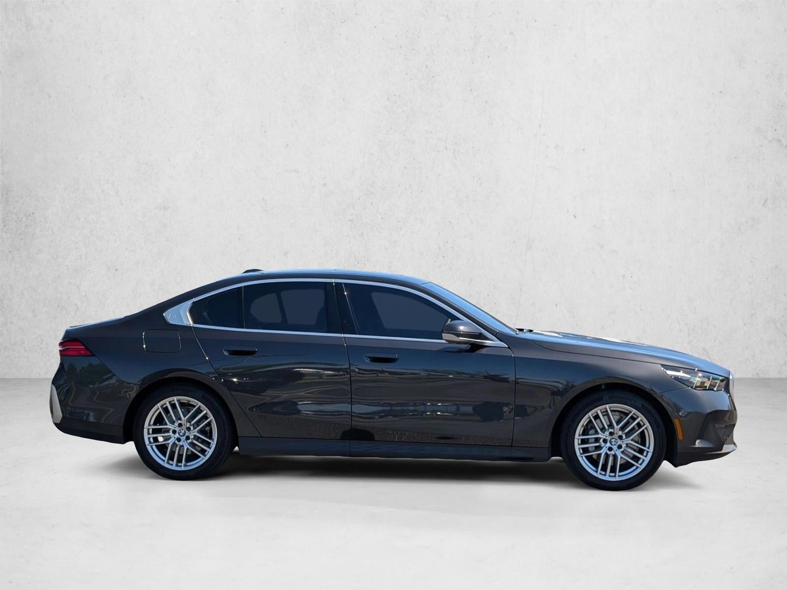 2024 BMW 530i Sedan